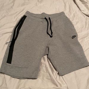 NIKE men’s shorts